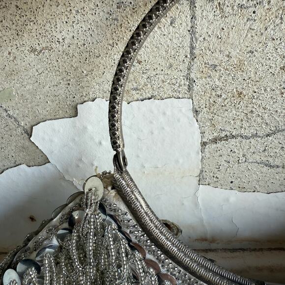 Vintage La Regale Silver Beaded Sequin Evening Bag Top Handle Purse Hong Kong - Picture 9 of 9